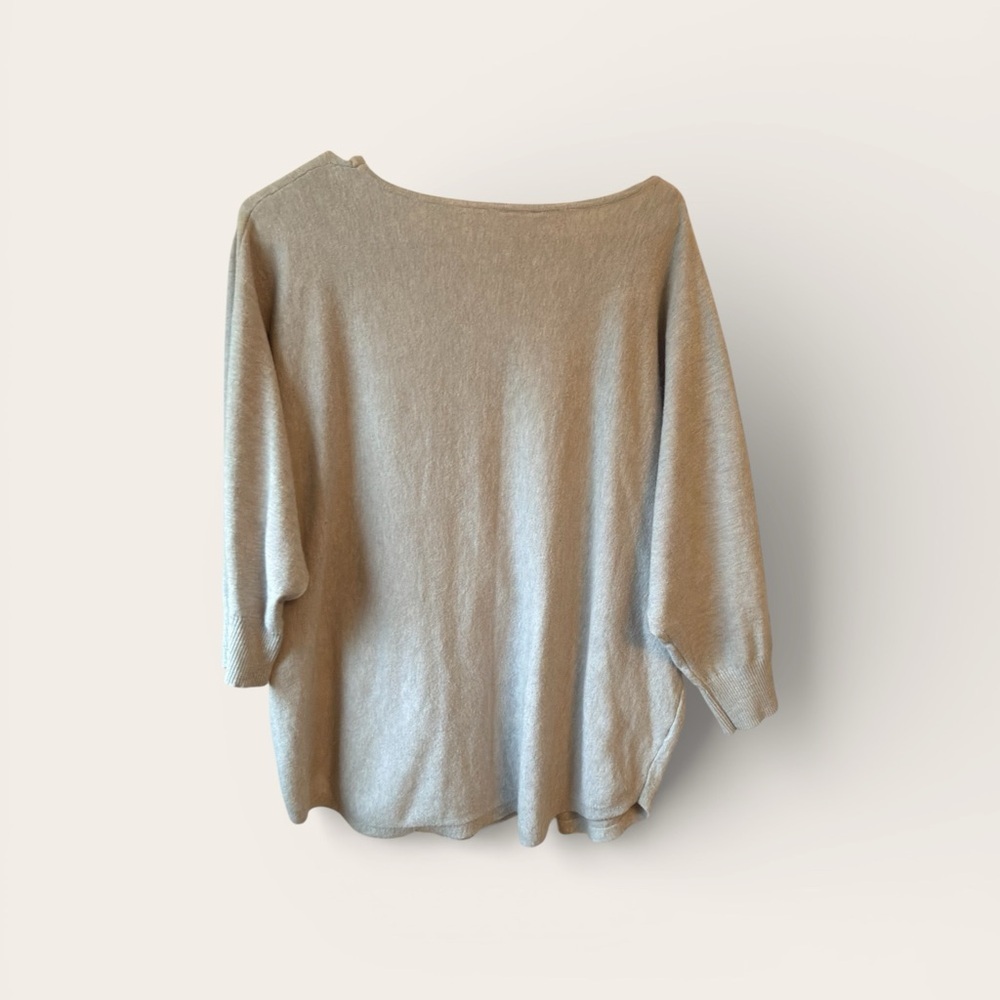 Plus Size 1X Gray Knit Sweater Floral Appliqué Dolman Sleeve Soft Boho - Picture 5 of 6